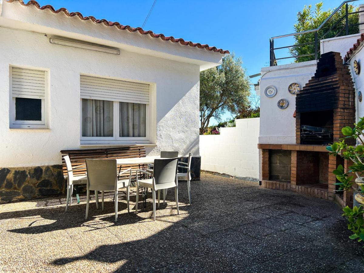 Vivalidays Casa Ricardo Villa Sant Cebrià de Vallalta Екстериор снимка